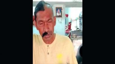 VIDEO: छतीसगढ़ में शख्स ने मित्रों से किए वादे को किया पूरा, खल्लारी सीट से BJP प्रत्याशी के हारने पर मुंडवाया अपनी आधी मूंछ और सिर के बाल