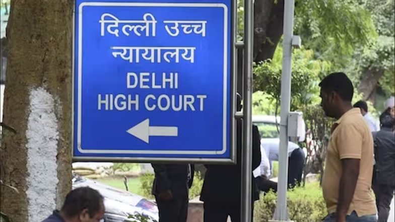 HC on Cheating: दिल्ली हाई कोर्ट ने व्हाट्सएप और टेलीग्राम को सिकोइया कैपिटल के नाम पर लोगों को धोखा देने वाले ग्रुप्स को हटाने, खातों को ब्लॉक करने का आदेश दिया
