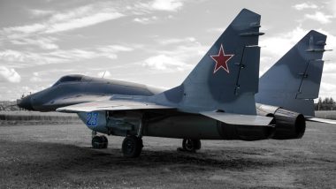 MiG-29 Fighter Jet Tyre Burst: गोवा एयरपोर्ट पर मिग 29 विमान का टायर फटा, कोई घायल नहीं