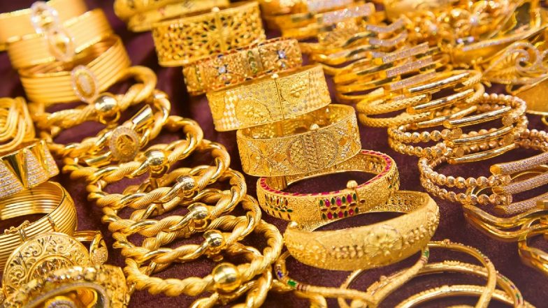 Gold And Silver Price: सोना 250 रुपये चमका, चांदी 500 रुपये फिसली