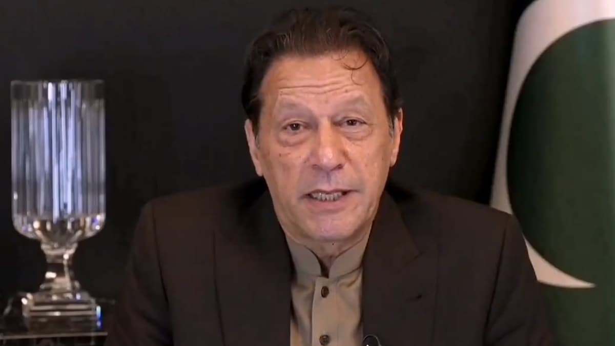Pakistan Election Results: दो-तिहाई बहुमत का दावा करते हुए इमरान ने दिया 'विजय भाषण'