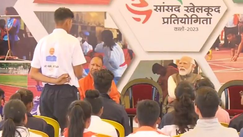 VIDEO: पीएम मोदी ने वाराणसी में काशी संसद खेल प्रतियोगिता 2023 के विजेताओं से की बातचीत