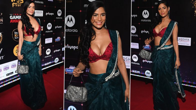 Poonam Pandey ने देसी अवतार में गिराई बिजली, एक्ट्रेस की हॉटनेस ने बढ़ाया पारा (View Pics)