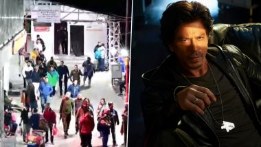 Shah Rukh Khan Visits Vaishno Devi Temple: 'डंकी' की रिलीज से पहले वैष्णो देवी के दर्शन करने पहुंचे शाहरुख खान, फैंस ने जताया उत्साह (Watch Video)