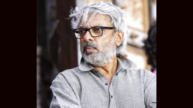 Sanjay Leela Bhansali ने अपने सुपरहिट संगीत एल्बम 'सुकून'की पहली वर्षगांठ का मनाया जश्न, फिल्ममेकर आर्केस्ट्रा की भव्यता से हटकर एक नए संगीत की रखी थी नीव (Watch Video)