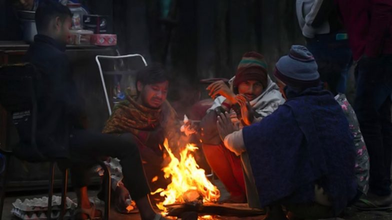 Weather Today: दिल्ली में शीतलहर का सितम, यूपी-उत्तराखंड से लेकर राजस्थान तक कड़ाके की ठंड