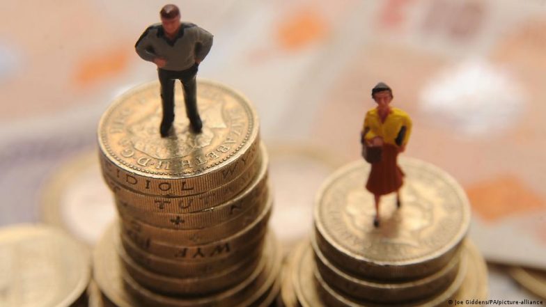 जर्मनी: पुरुषों की तुलना में औसतन 18 फीसदी कम कमाती हैं महिलाएं