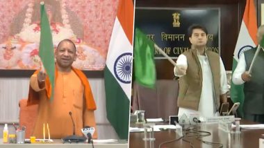 Video: CM योगी आदित्यनाथ और उड्डयन मंत्री ज्योतिरादित्य सिंधिया ने अयोध्या के लिए एयर इंडिया एक्सप्रेस की पहली उड़ान को दिखाई हरी झंडी दिखाई