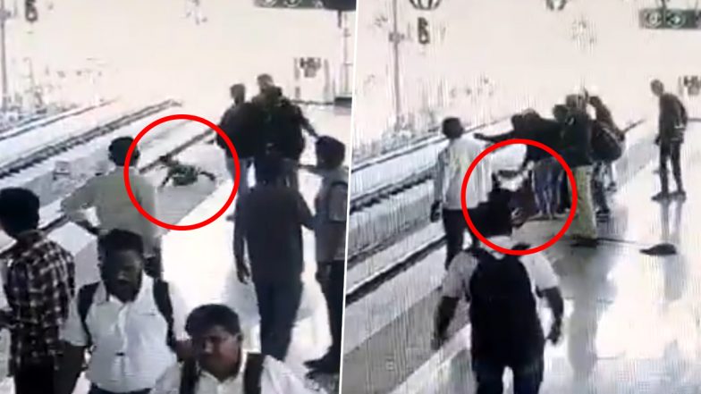 Pune Metro Brave Guard: पुणे मेट्रो गार्ड की बहादुरी&nbsp;ने&nbsp;बचाई&nbsp;मां-बेटे की जान,&nbsp;सिविल कोर्ट एलिवेटेड स्टेशन के पास की घटना, वीडियो CCTV में कैद