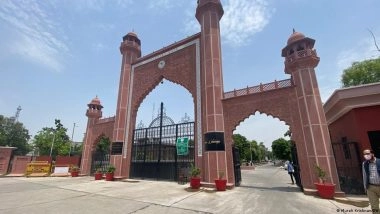 अलीगढ़ मुस्लिम यूनिवर्सिटी के अल्पसंख्यक दर्जे पर क्यों छिड़ा है विवाद