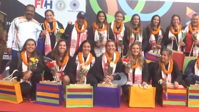 FIH Olympic Qualifiers 2024: चिली की महिला हॉकी टीम पहुंचीं रांची एयरपोर्ट, 13 जनवरी को जर्मनी के खिलाफ मैच करेगी अभियान की शुरुवात