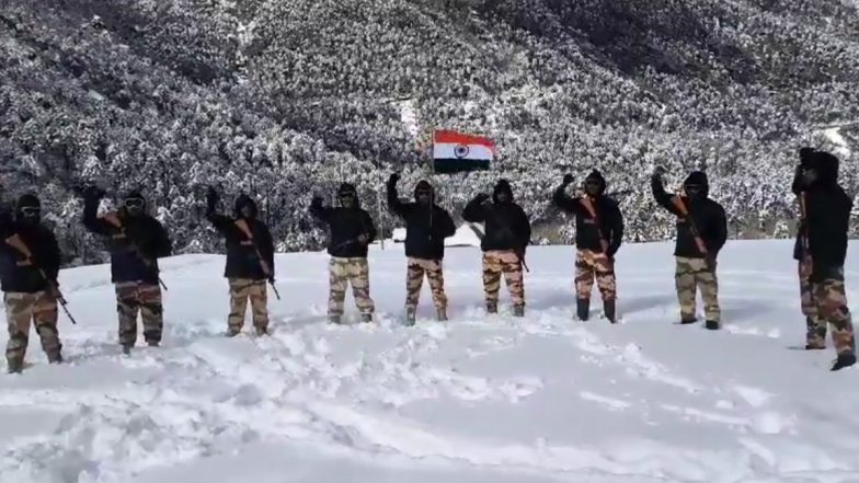 Republic Day 2024: भारत-चीन सीमा पर तैनात ITBP के हिमवीरों ने फहराया तिरंगा, देशवासियों को दी 75वें गणतंत्र दिवस की शुभकामनाएं