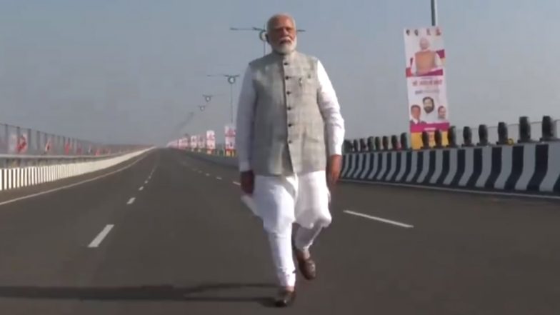 PM Modi Inspect Atal Setu: देश के सबसे लंबा समुद्री पुल अटल सेतु के उद्घाटन के बाद पीएम मोदी ने ब्रिज का किया निरीक्षण, देखें वीडियो