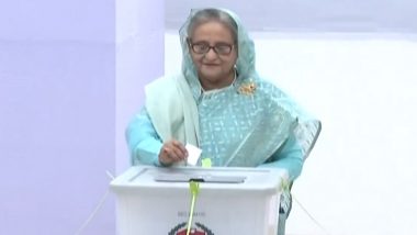 Bangladesh General Election 2024: बांग्लादेश में कड़ी सुरक्षा व्यवस्था के बीच मतदान जारी, शेख हसीना ने डाला वोट (Watch Video)