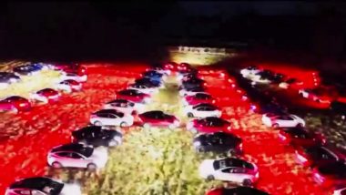 Tesla Cars Ram Mandir Video: अमेरिका में 'जय श्री राम' गाने पर 200 टेस्ला कारों ने दिखाया गजब का जलवा, अनोखे जश्न का वीडियो वायरल