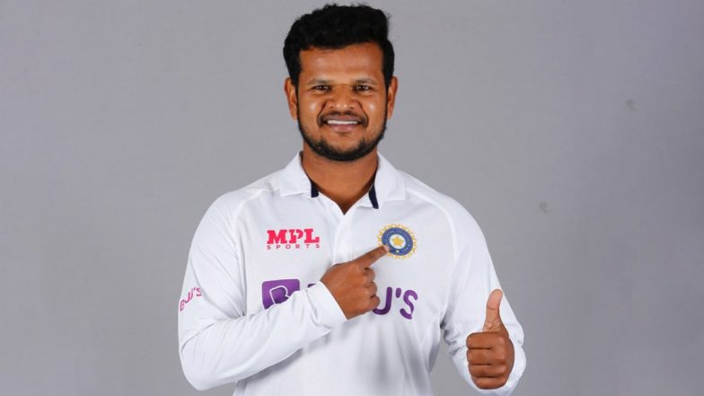 Saurabh Kumar Quick Facts: जानें कौन है ऑलराउंडर सौरभ कुमार, जिन्हें रविंद्र जडेजा के रिप्लेसमेंट के रूप में टीम इंडिया में किया गया शामिल