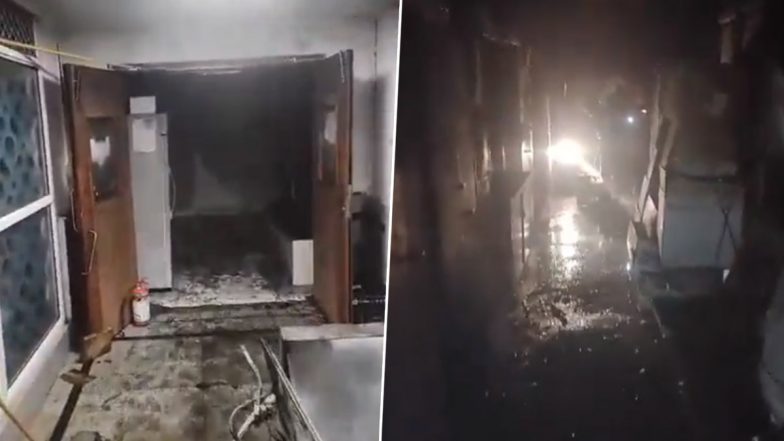 Fire breaks out at AIIMS Delhi: एम्स दिल्ली के टीचिंग ब्लॉक में लगी आग, किसी के हताहत होने की सूचना नहीं | Video