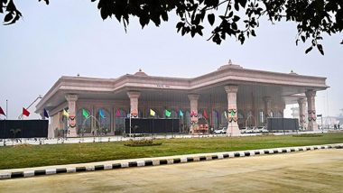 Ayodhya Airport: कैबिनेट ने अयोध्या एयरपोर्ट का नाम 'महर्षि वाल्मीकि अंतरराष्ट्रीय हवाई अड्डा, अयोध्याधाम' रखने को दी मंजूरी