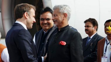Macron India Visit Video: जयपुर पहुंचे फ्रांस के राष्ट्रपति मैक्रों पीएम मोदी के साथ करेंगे रोड शो, हवा महल के सामने पीएंगे चाय