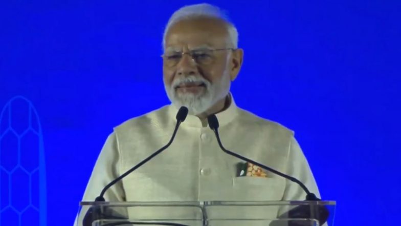 Ahlan Modi Event in Abu Dhabi: 'अहलान मोदी' कार्यक्रम में पहुंचे पीएम मोदी, प्रवासी भारतीयों को किया संबोधित- VIDEO