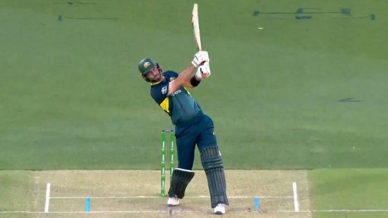 Glenn Maxwell Smashes 109 Metres Six: वेस्टइंडीज के खिलाफ ग्लेन मैक्सवेल ने जड़ा 109 मीटर का गगनचुम्बी छक्का, आतिशी पारी में लगाए 8 छक्के-WATCH VIDEO