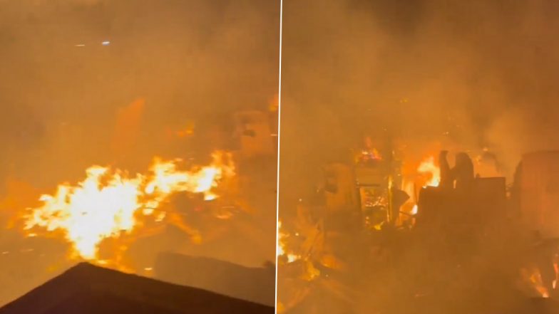 Mumbai Fire Video: मुंबई के गोवंडी में आग लगने से कई घर क्षतिग्रस्त, किसी के घायल होने की खबर नहीं; देखें वीडियो