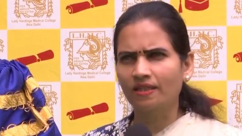 Minister Bharti Pawar On Sandeshkhali: केंद्रीय मंत्री भारती पवार का विपक्ष पर निशाना, कहा- पश्चिम बंगाल में हो रही हिंसा पर कांग्रेस ने चुप्पी साध ली है - Video