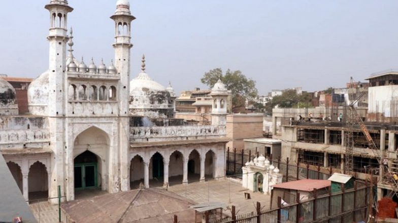 Gyanvapi Case: ज्ञानवापी के तहखाने में पूजा की इजाजत को चुनौती! हाई कोर्ट में कल होगी सुनवाई