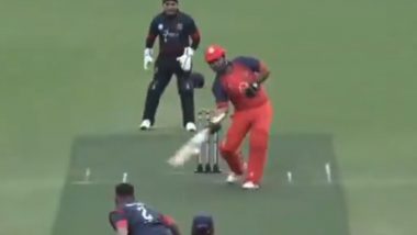Mohammad Babar One Handed Sixes: बल्लेबाज ने एक हाथ से बल्ला पकड़कर जड़ें दो गगनचुम्मी छक्के; दर्शकों के भी उड़े होश; वीडियो वायरल- WATCH VIDEO