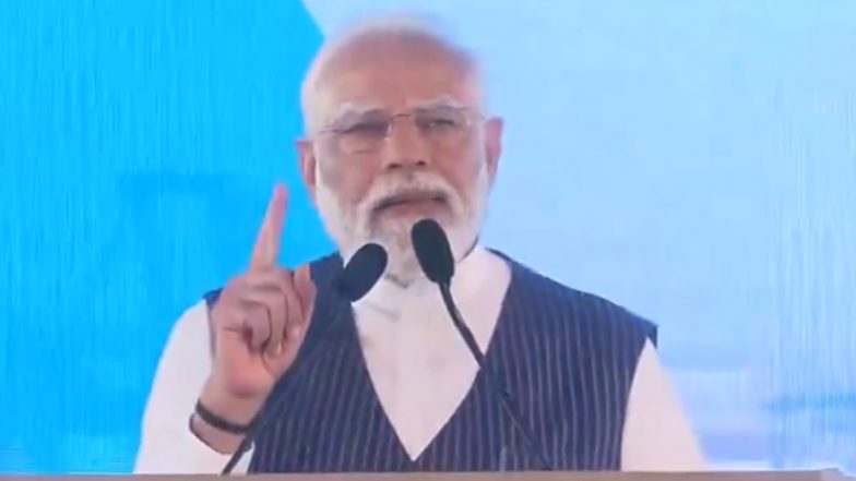 PM Modi in Tamil Nadu: लोकसभा चुनाव से पहले पीएम मोदी का तमिलनाडु को बड़ा तोहफा, ₹17,000 करोड़ की दी सौगात, देखें VIDEO