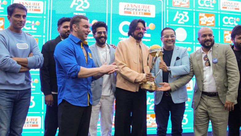 CCL 2024 Live Streaming:&nbsp;सीसीएल में क्रिकेट फील्ड पर चौकें- छक्के लगाते नजर आएंगे आपके फिल्मी सितारे, यहां जानें कब- कहां और कैसे देखें&nbsp;सेलिब्रिटी क्रिकेट लीग का लाइव प्रसारण