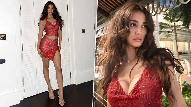 Disha Patani ने रेड सिजलिंग आउटफिट पहन गिराई बिजली, एक्ट्रेस की हॉटनेस ने बढ़ाया सोशल मीडिया का तापमान (Watch Video and View Pics)