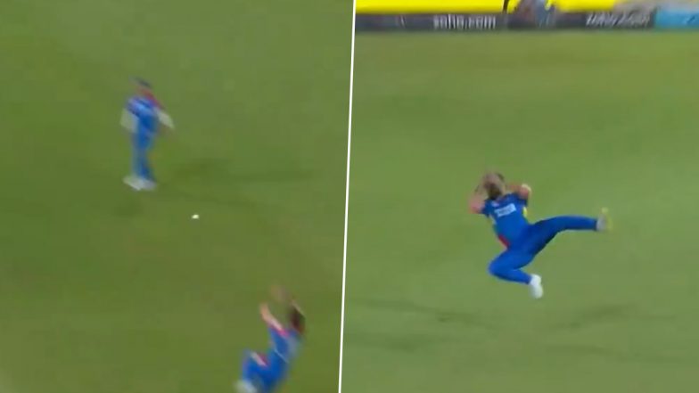 Naveen-Ul-Haq Catch Video: सुपर जाइंट्स बनाम जॉबर्ग सुपर किंग्स SA20 क्वालीफायर 2 मैच के दौरान नवीन-उल-हक ने ली शानदार कैच, सभी देख रह गए दंग, देखें वीडियो