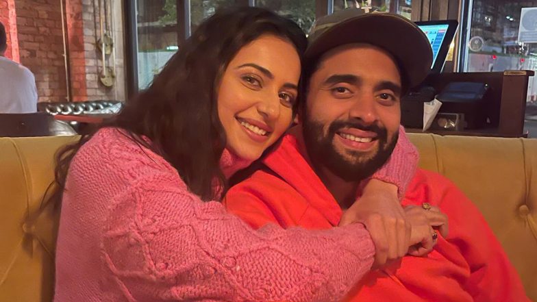 Rakul Preet-Jackkky Bhagnani Wedding: गोवा में धूमधाम से शादी के बंधन में बंधेंगे राकुल प्रीत और जैकी भगनानी, शाम को 3 बजे के बाद फेरे!
