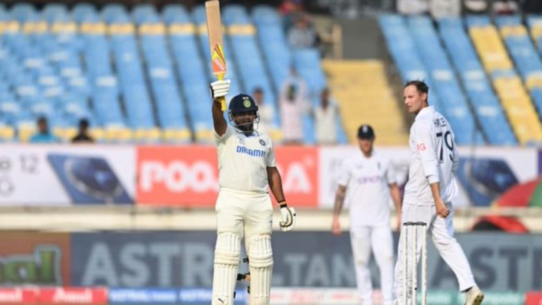 Sarfaraz Khan Half Century: सरफराज खान ने जड़ा ताबड़तोड़ अर्धशतक, यशस्वी जयसवाल के साथ मिलकर पारी को संभाला