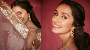 मुस्कुराती और शरमाती Shraddha Kapoor ने सोशल मीडिया पर बिखेरा आकर्षण, पूछा - '90 के दशक का कौन सा किरदार जचता है मुझपर?' (View Pic)