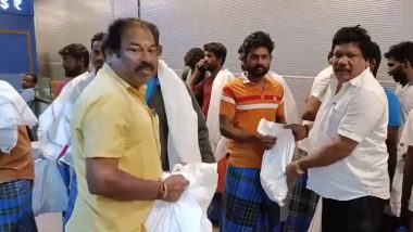 TN Fishermen Released from Jail: श्रीलंका की नौसेना ने सीमा क्रॉस करने के आरोप में गिरफ्तार 18 भारतीय मछुआरों को किया रिहा, पहुंचे चेन्नई; चेहरे पर दिखी ख़ुशी- VIDEO