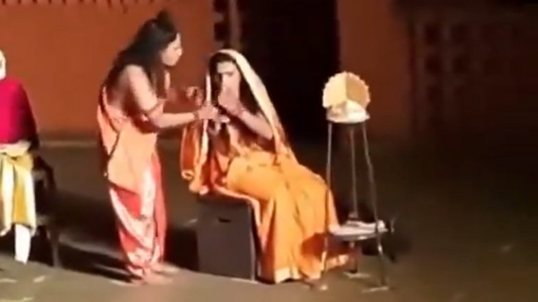 Hurting Video: 'रामलीला' में माता सीता को सिगरेट पीते हुए दिखाया, पुणे यूनिवर्सिटी के प्रोफेसर और 5 आरोपी छात्र गिरफ्तार