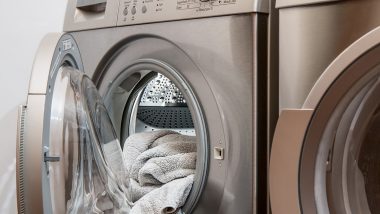 Washing Machine Setting: कपड़े ज्यादा दिन तक चले, इसके लिए वाशिंग मशीन को इस सेटिंग पर करें इस्तेमाल