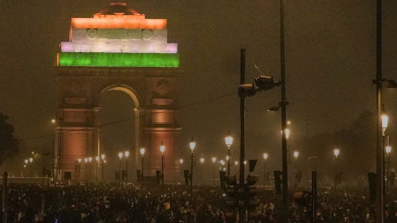 Weather Update: बूंदाबांदी के चलते राजधानी दिल्ली ने ली राहत की सांस! न्यूनतम तापमान 28.4 डिग्री सेल्सियस दर्ज