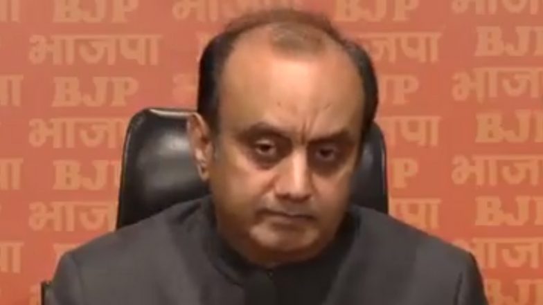 Sudhanshu Trivedi Attack on Surjewala: हेमा मालिनी पर अभद्र टिप्पणी के बाद घिरे सुरजेवाला, बीजेपी सांसद सुधांशु त्रिवेदी ने बोला हमला- VIDEO