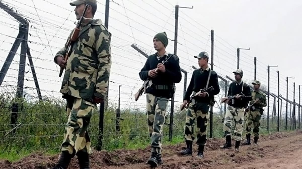 J&K Encounter: 15 अगस्त से पहले सुरक्षाबलों और आतंकियों के बीच मुठभेड़, जम्मू-कश्मीर में सेना का एक अधिकारी शहीद