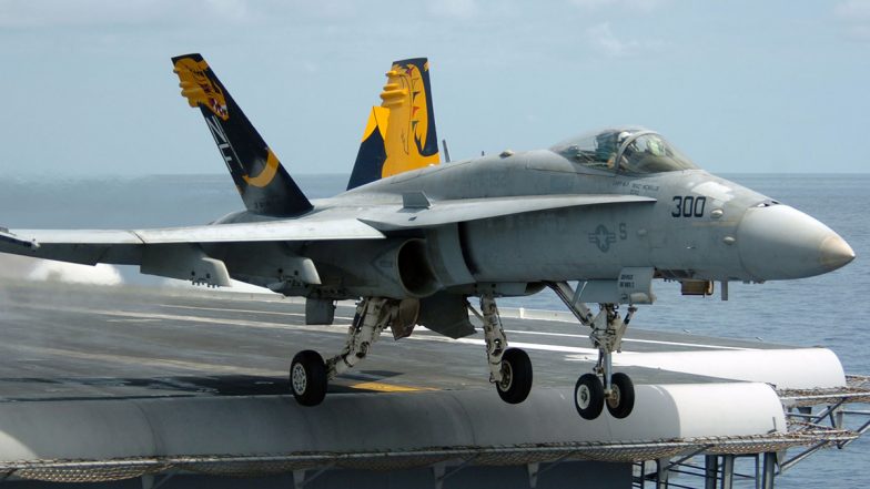 Navy के 25 डोर्नियर प्लेन में लगेंगे अत्याधूनिक एवियोनिक्स सिस्टम, रक्षा मंत्रालय ने एचएएल से किया कॉन्ट्रैक्ट