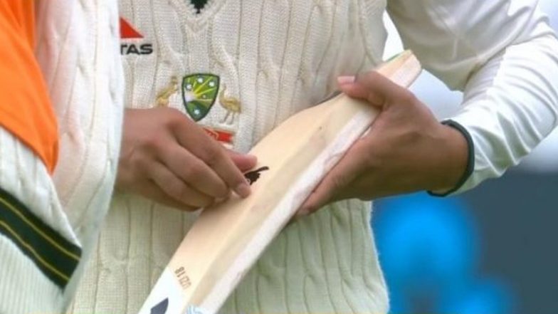NZ vs AUS: पहले टेस्ट के दौरान उस्मान ख्वाजा को बल्ले से डव स्टिकर हटाने के लिए किया गया मजबूर