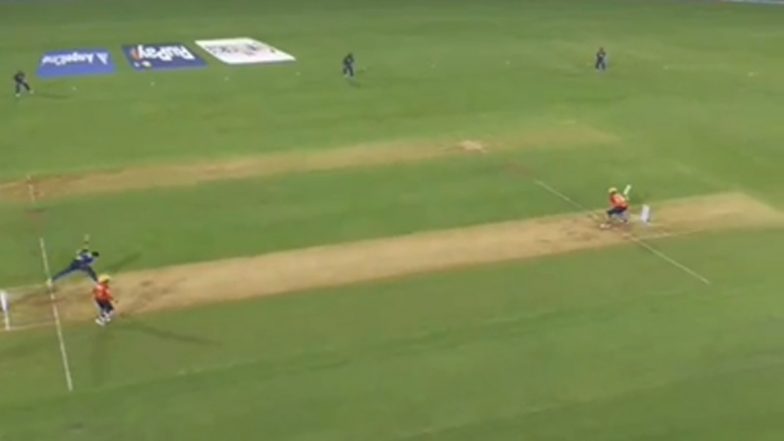 IPL 2024 में LSG vs PBKS मैच के दौरान लियाम लिविंगस्टोन के जोरदार शॉट के बाद गेंद स्पाइडरकैम से टकराई, वीडियो हुआ वायरल
