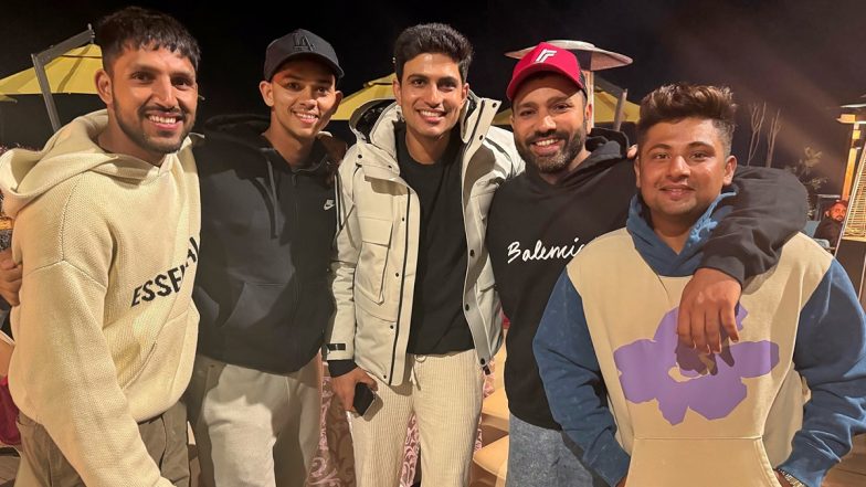 Rohit Sharma Share Pic With Youngsters: 'गार्डन में घूमने वाले बंदे' इंग्लैंड पर  4-1 से टेस्ट सीरीज जीतने के बाद रोहित शर्मा ने युवाओं के साथ साझा की तस्वीर, देखें पोस्ट