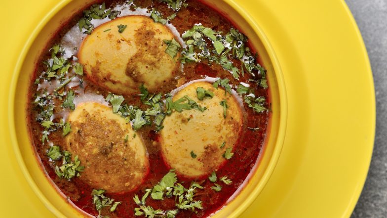Murder For Egg curry: अंडा करी ना बनाने पर लिव-इन पार्टनर की हथौड़े से पीटकर हत्या, आरोपी गिरफ्तार
