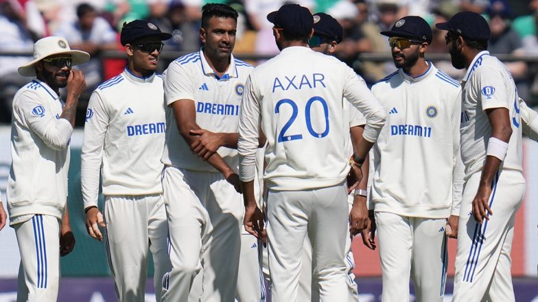 IND vs ENG 5th Test 2024 Day 3 Live Score: दूसरी पारी में इंग्लैंड का गिरा आठवां विकेट, मार्क वुड को जसप्रीत बुमराह ने किया आउट