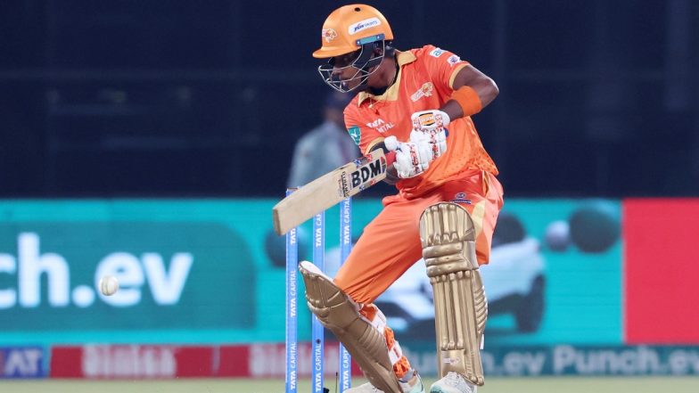 DC-W vs GG-W 20th Match Live Score Update: गुजरात जायंट्स की टीम ने दिल्ली कैपिटल्स के सामने रखा 127 रनों का आसान लक्ष्य, मारिज़ैन कप्प और मिन्नू मणि ने की घातक गेंदबाजी