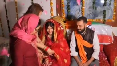 Faiza-Diwakar Love Story: सीमा हैदर के बाद अब ईरानी लड़की फैज़ा सुर्ख़ियों में, मुरादाबाद के यूट्यूबर दिवाकर से प्रेम, शादी के बंधन में बंधने लिए भारत आकर की सगाई- VIDEO